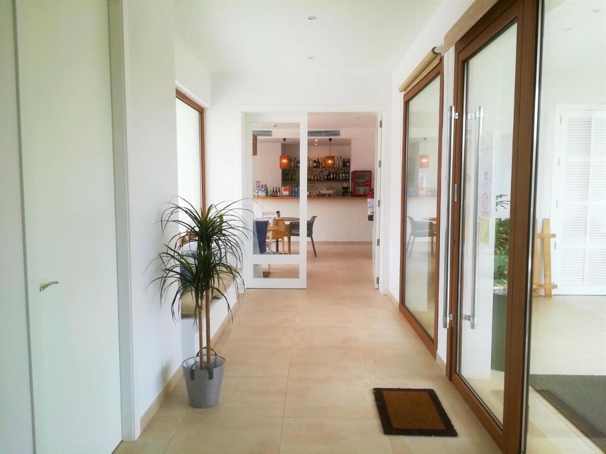Apartamentos Villa Primera Кала-Фігера Екстер'єр фото