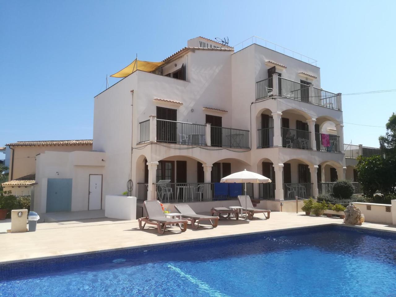 Apartamentos Villa Primera Кала-Фігера Екстер'єр фото