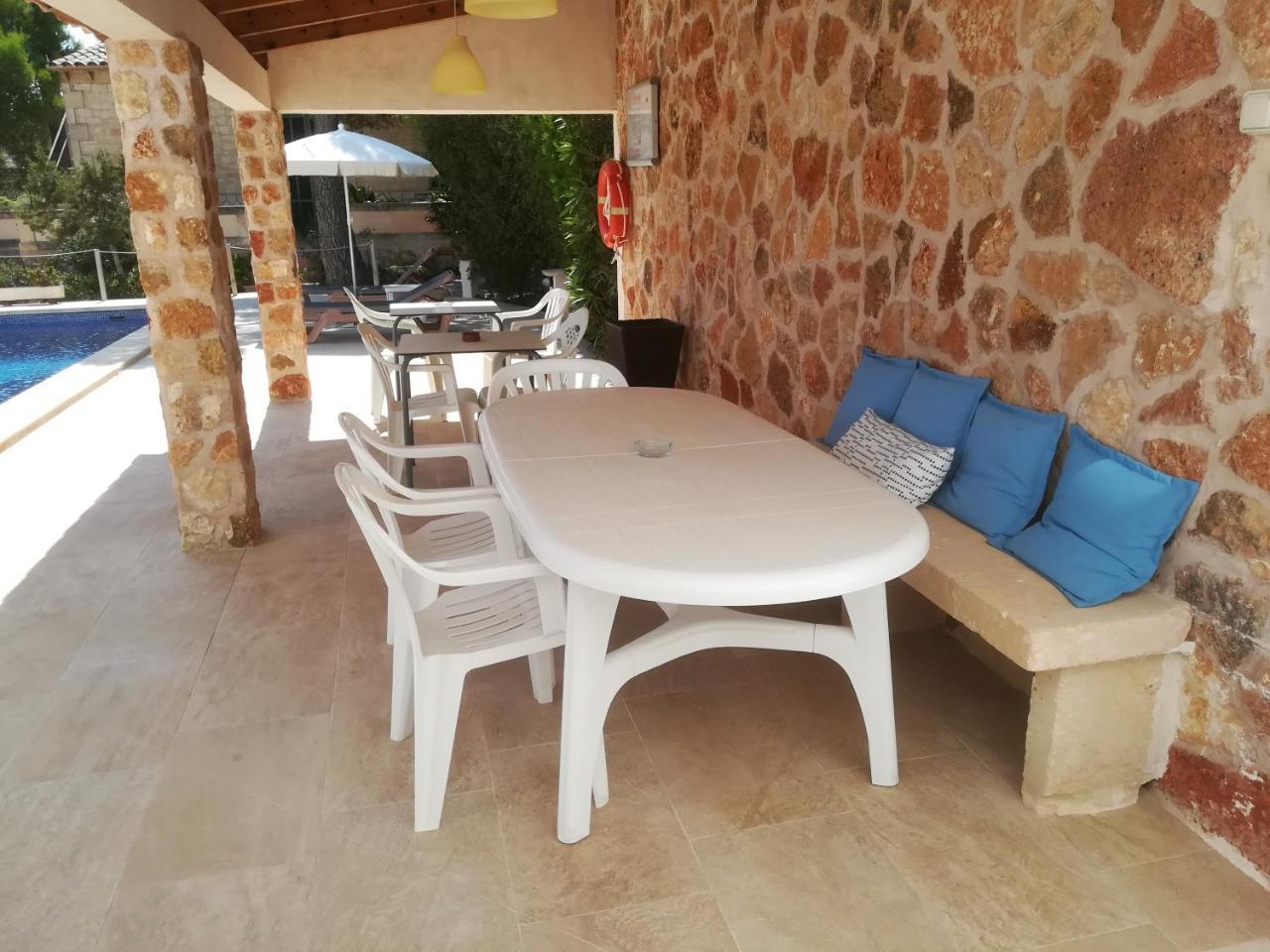 Apartamentos Villa Primera Кала-Фігера Екстер'єр фото