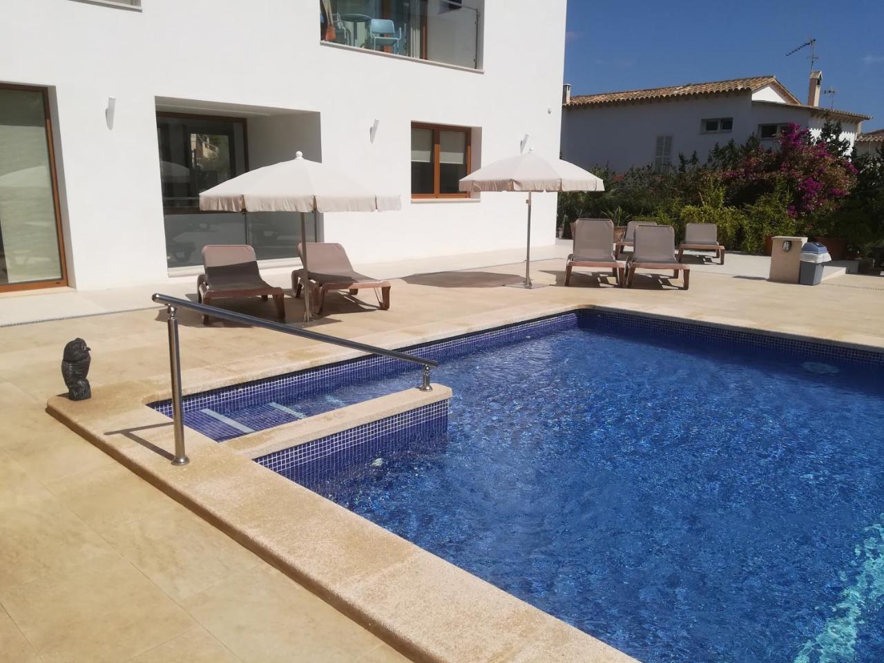 Apartamentos Villa Primera Кала-Фігера Екстер'єр фото