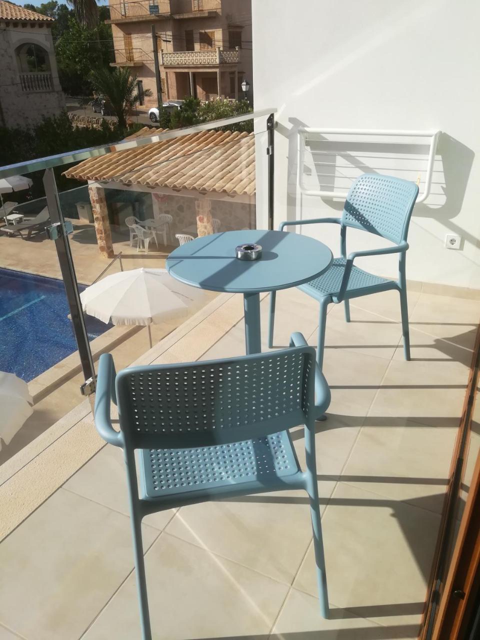 Apartamentos Villa Primera Кала-Фігера Екстер'єр фото